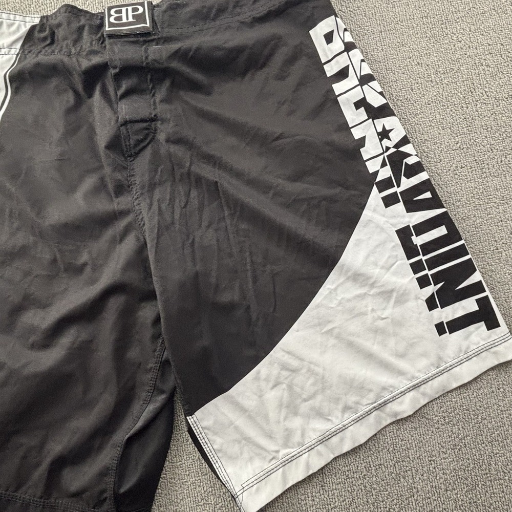 Breakpoint Shorts Adult Size 34 Boardshorts BJJ Grappling Jiujitsu Active Men's - Picture 5 of 12